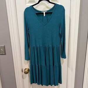 MATILDA JANE teal knit tiered long sleeve dress—Size Small